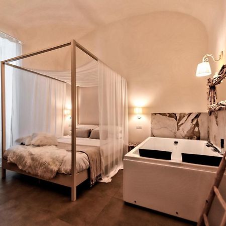 Terra Mia Suite Pompei Bagian luar foto